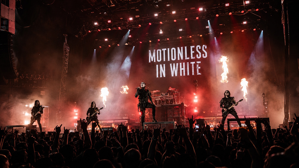 Motionless In White at the Toyota Amphitheater